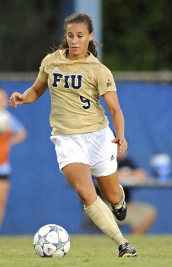 college soccer player Ashleigh Shim of FIU