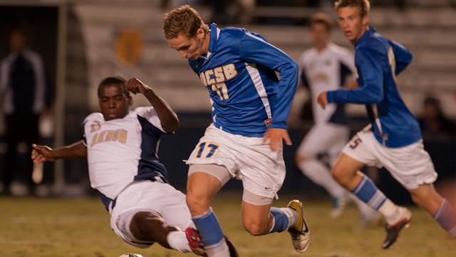 Riverside men defeat UCSB 3-2