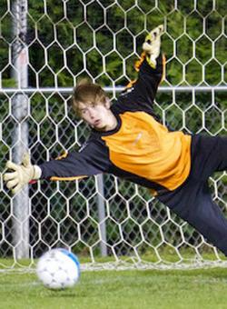 Myles Fullen, boys club soccer, college commitments