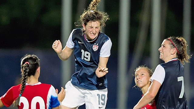 Women's college freshmen ready for minutes