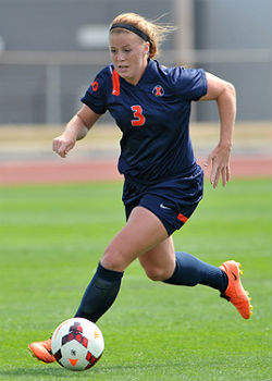 Jannelle Flaws Illinois soccer