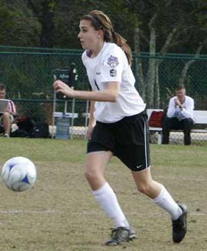 girls club soccer player taylor barg