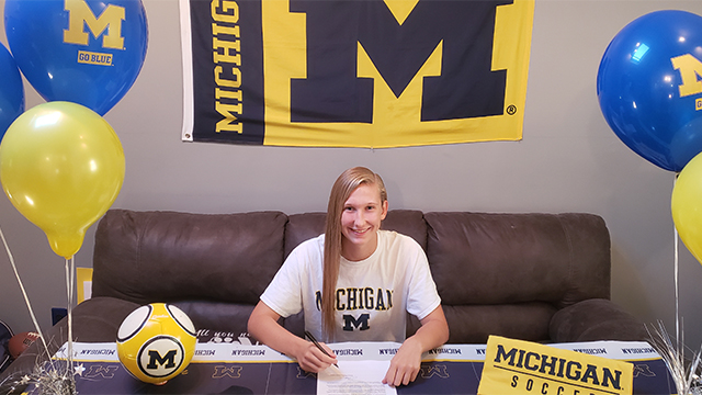 2020 National Signing Day Photo Gallery