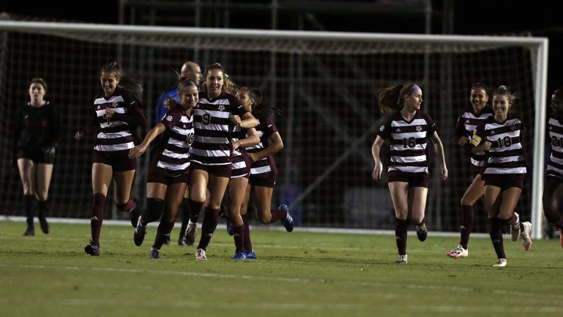 Women’s DI Power Rankings: Week 8