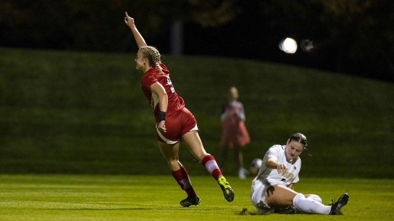 Vote for Women's College Soccer Best Goal