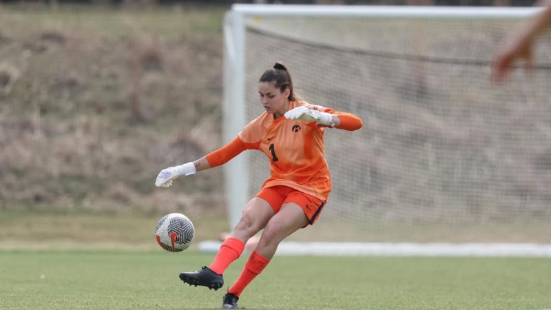 Women's DI College Transfers to Know