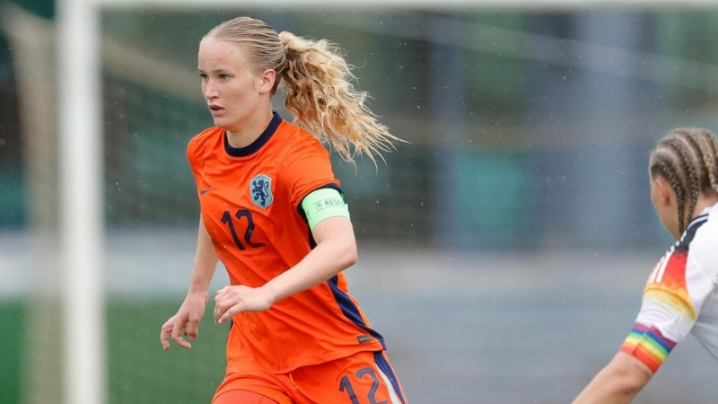 Women's International Freshmen to Know