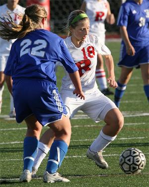 girls club soccer player Carly Setaro