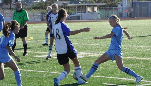 Crescenta Valley undefeated; LAFC wins