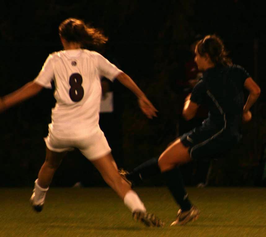 elite girls club soccer players and womens college soccer players