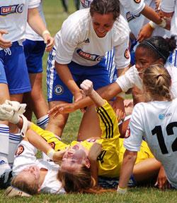 girls club soccer players