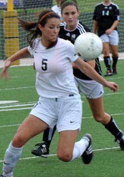 girls club soccer player allie rivers