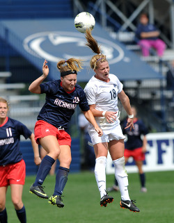 college soccer player Maddy Evans