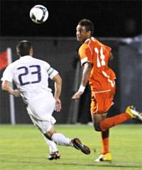 oregon state men's college soccer player khiry shelton