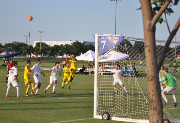 2016 DA Showcase + Playoffs: Day 1